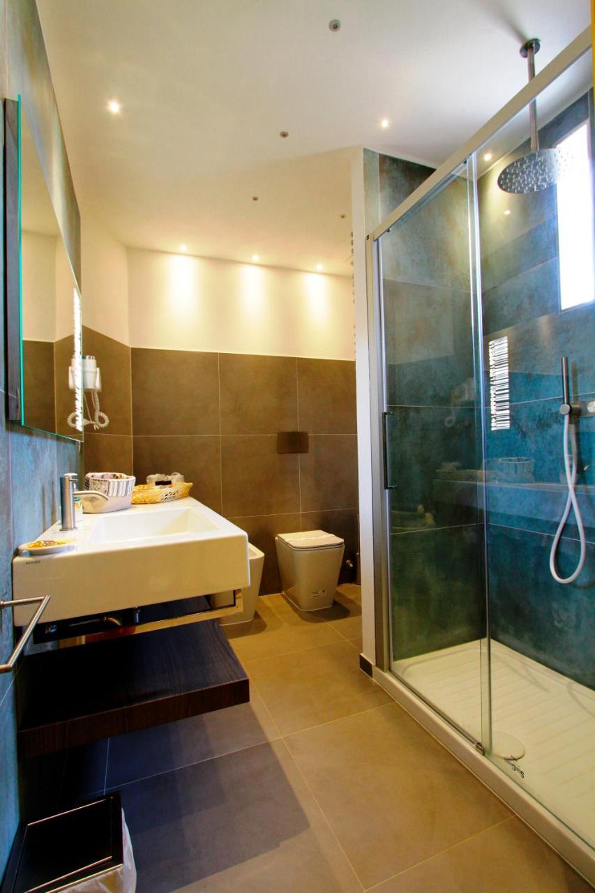 Villa Paola B&B เซียนา ภายนอก รูปภาพ