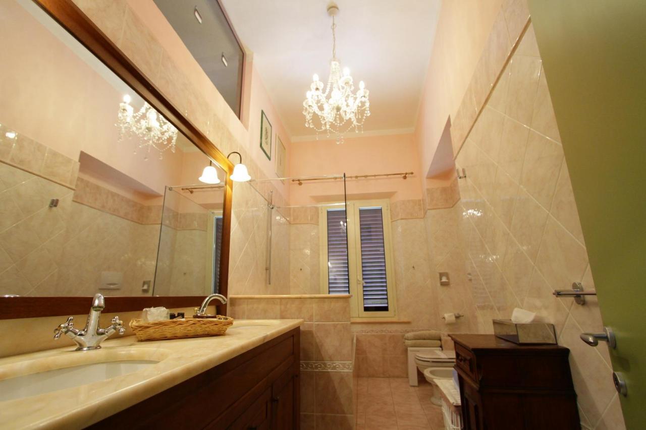 Villa Paola B&B เซียนา ภายนอก รูปภาพ
