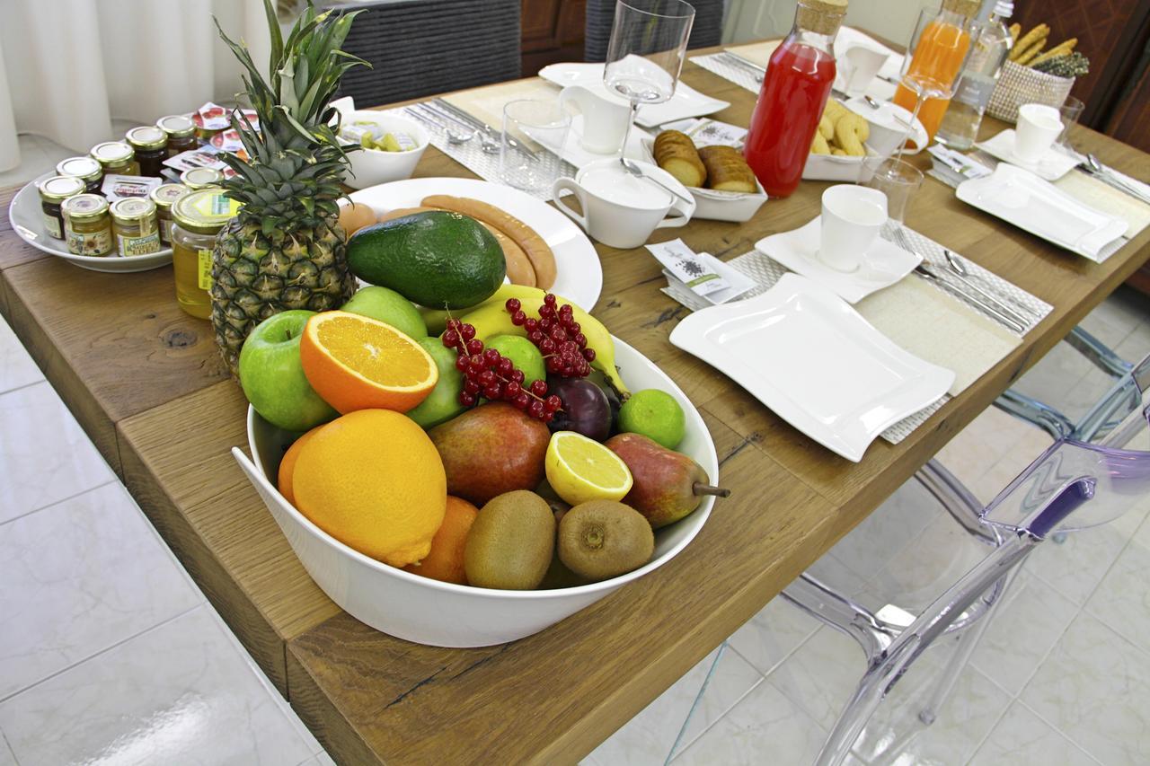 Villa Paola B&B เซียนา ภายนอก รูปภาพ